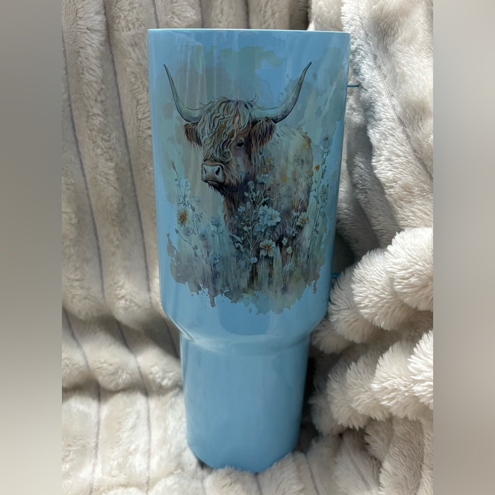 SPECIAL NEW 40 oz Blue Highland Cow Tumbler
